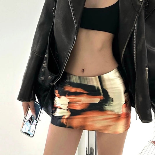 Y2K Portrait Print Low-Waisted Mini Skirt