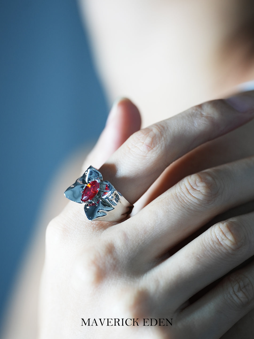 Butterfly Garnet Ring