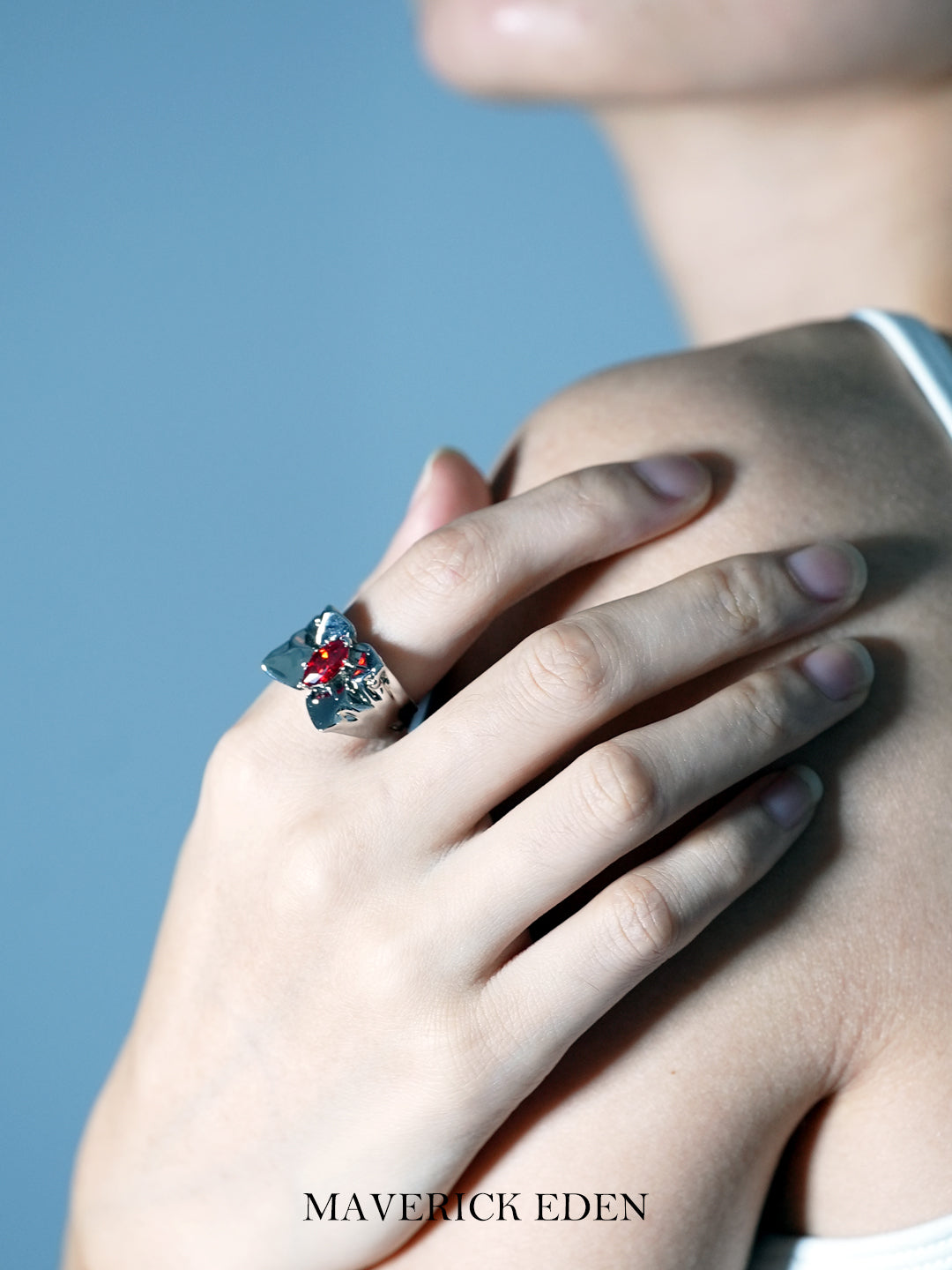 Butterfly Garnet Ring